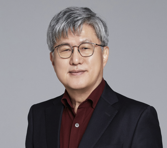 이상환 정치외교학과 교수, 역서 『미국 외교정책: 약소국에서 극초강대국으로의 이행 』 출간 이미지